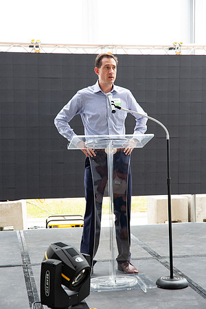 365-Arco Ribbon Cutting