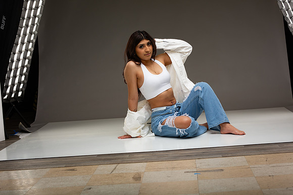 166-Natalie White Shirt Ripped Jeans