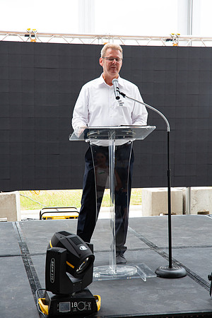 461-Arco Ribbon Cutting