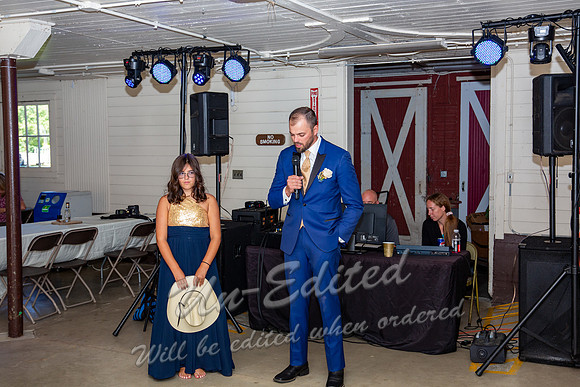 782-Kyra n Tyler Niespodziany