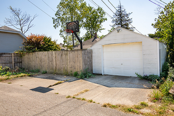 161-1610 Milburn-HDR