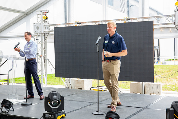 419-Arco Ribbon Cutting