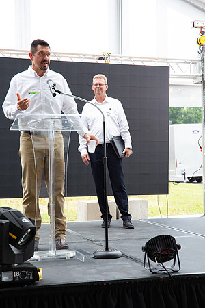 441-Arco Ribbon Cutting
