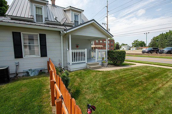 605 W Simonton-116-HDR