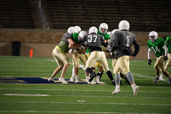 71-ND InterHall Football 2021