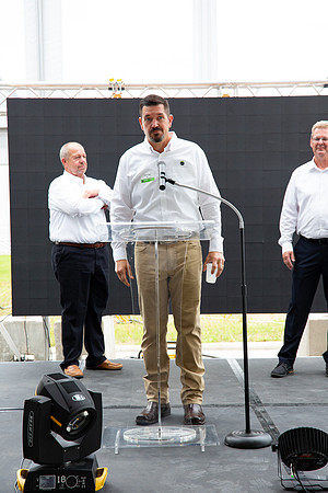 430-Arco Ribbon Cutting