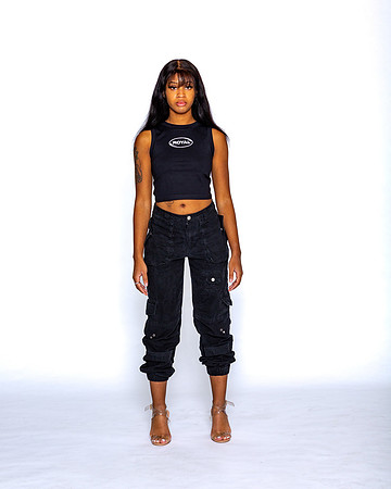 4-Nicole Branding