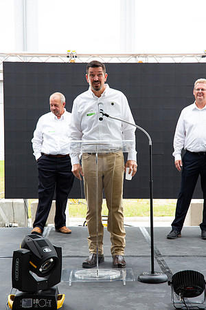 432-Arco Ribbon Cutting