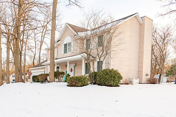 11-10730 Pine Cone court-HDR