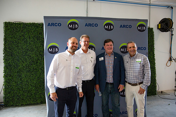 152-Arco Ribbon Cutting