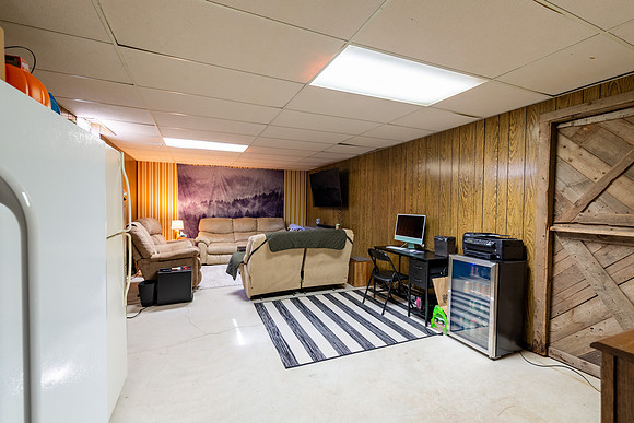 17-51115 Shady Lane