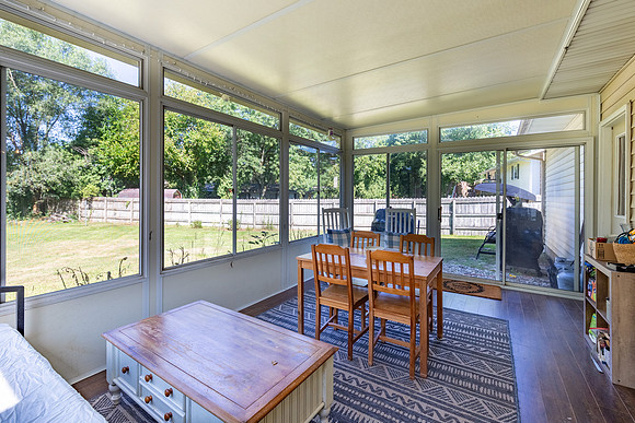 15-51115 Shady Lane