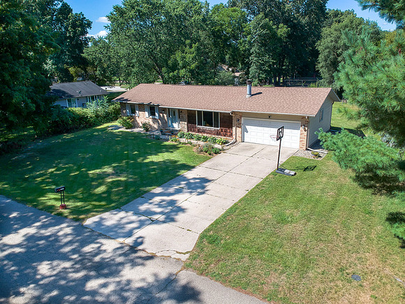 36-51115 Shady Lane