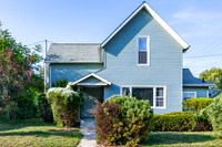 213 W Douglas