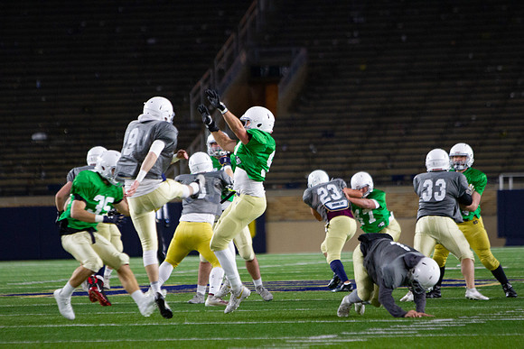 337-ND InterHall Football 2021
