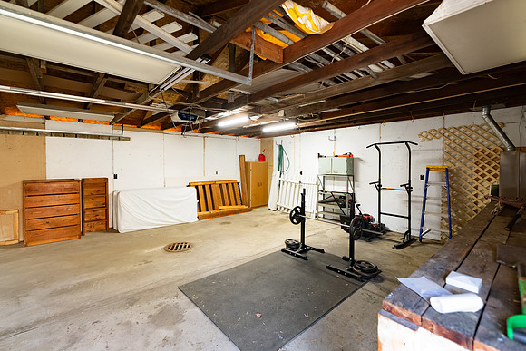 116-1717 Linden Ave-HDR