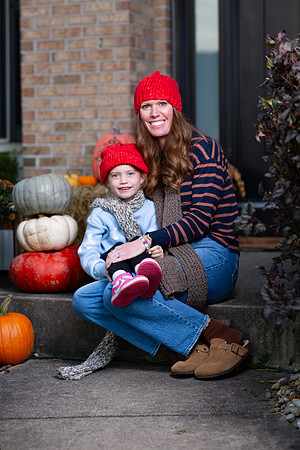 119-Lindas Hats