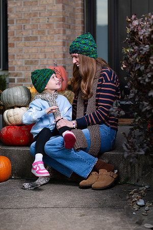 144-Lindas Hats