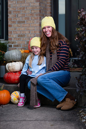 57-Lindas Hats