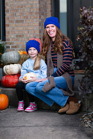 86-Lindas Hats