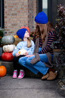 89-Lindas Hats