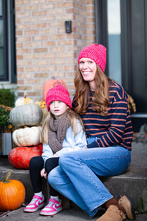 2-Lindas Hats