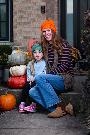 26-Lindas Hats