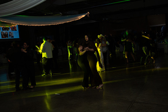 1357-Azaret Quince