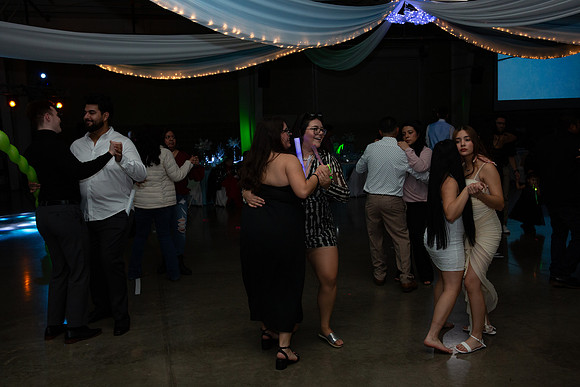 1359-Azaret Quince