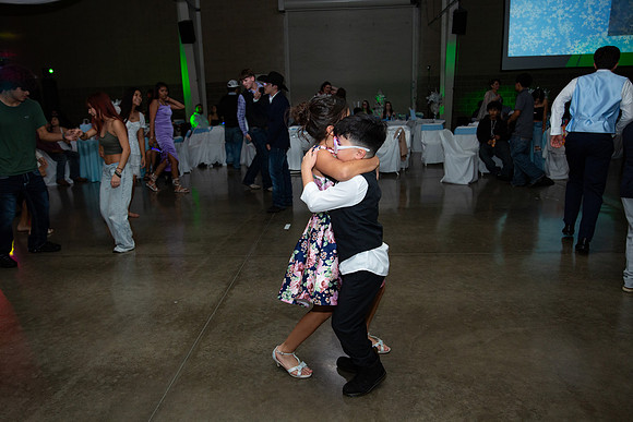 1374-Azaret Quince
