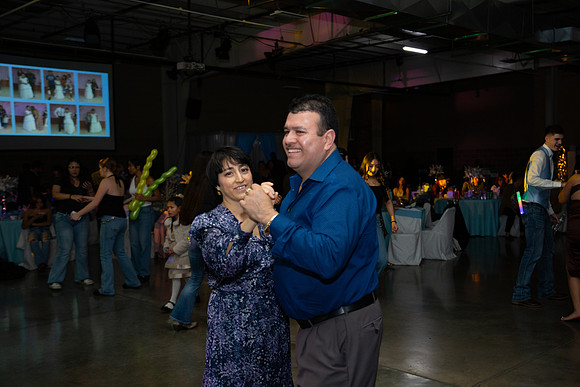 1388-Azaret Quince