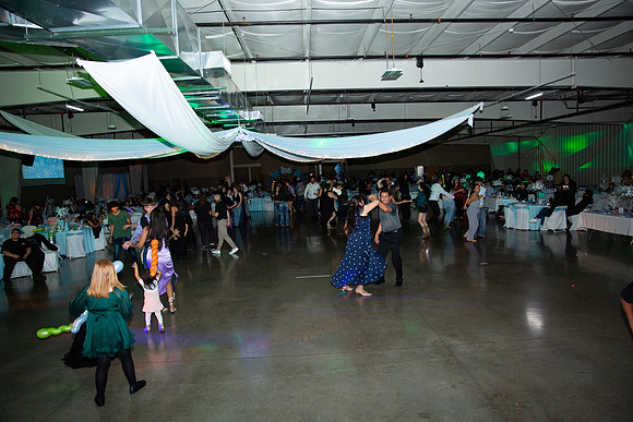 1397-Azaret Quince