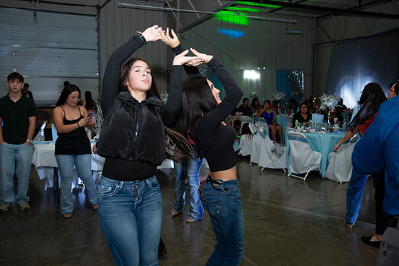 1410-Azaret Quince