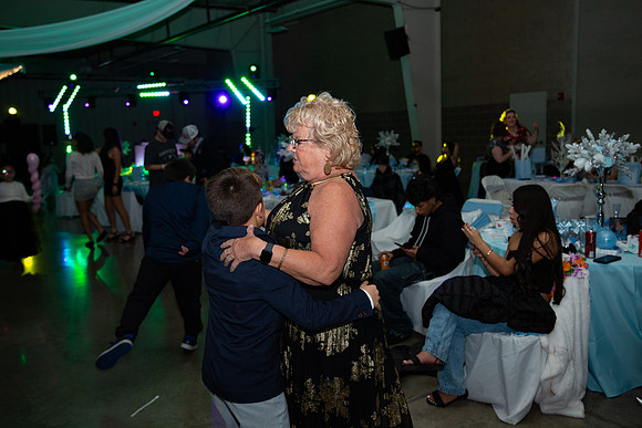 1412-Azaret Quince