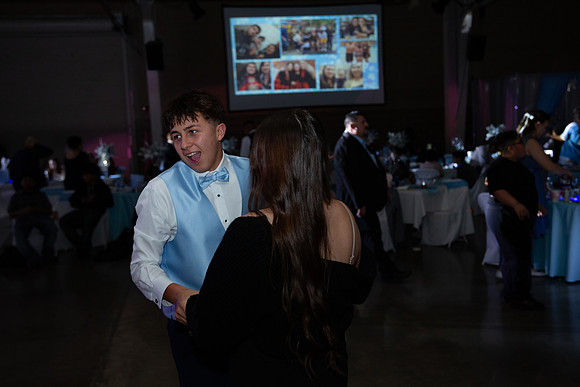 1425-Azaret Quince
