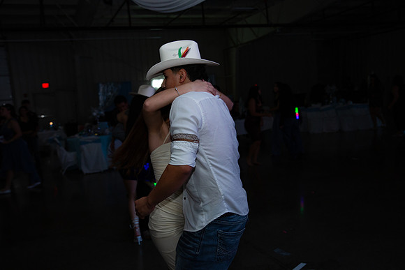 1449-Azaret Quince