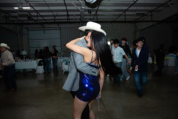 1451-Azaret Quince