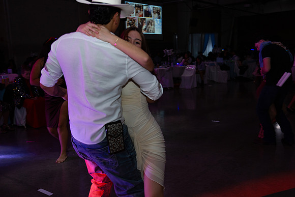 1455-Azaret Quince