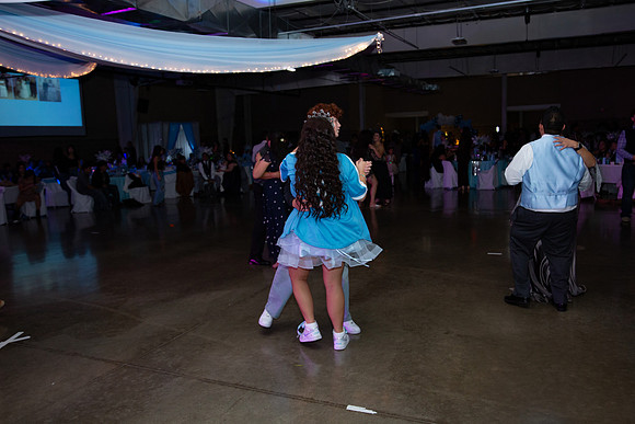 1471-Azaret Quince