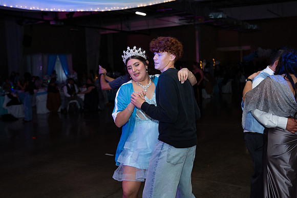 1473-Azaret Quince