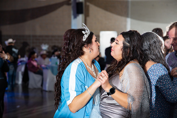 1491-Azaret Quince