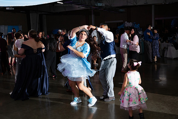 1502-Azaret Quince