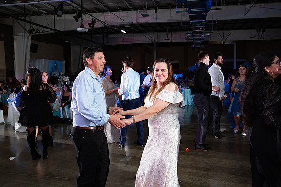 1508-Azaret Quince