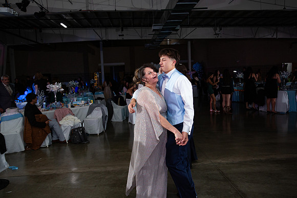 1512-Azaret Quince