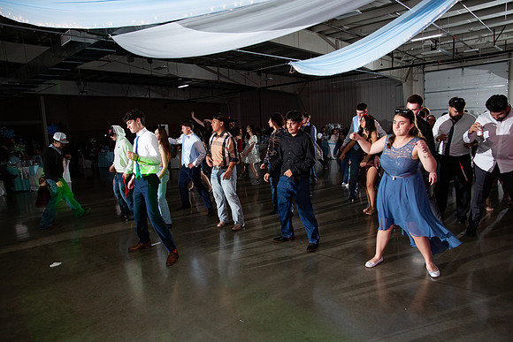 1538-Azaret Quince