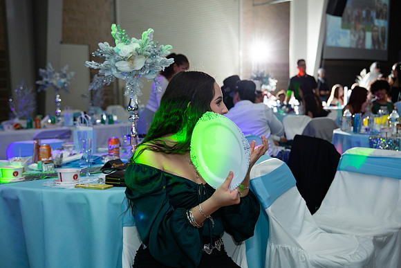 1536-Azaret Quince