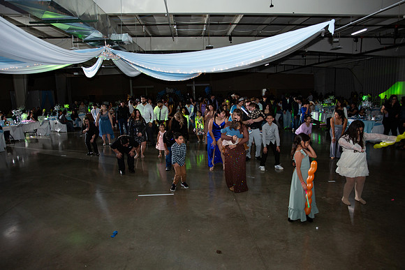 1543-Azaret Quince