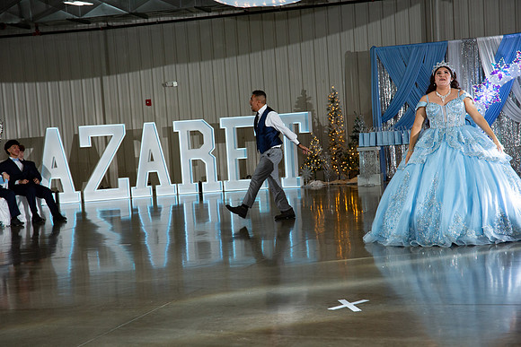 1005-Azaret Quince
