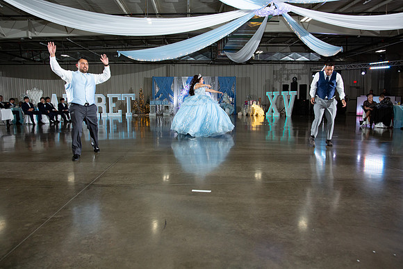 1019-Azaret Quince