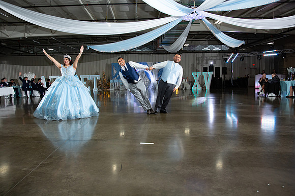 1023-Azaret Quince